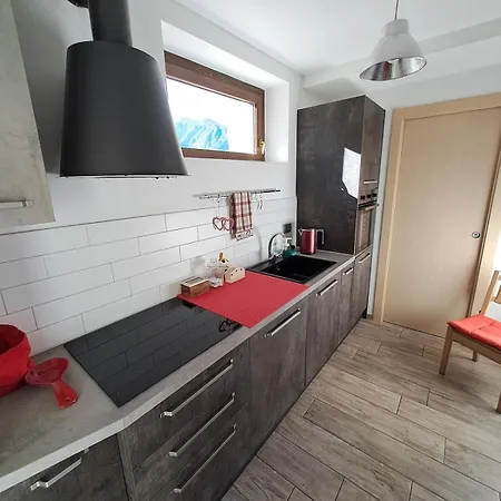 Casa Rosa Nel Borgo Di Linzanico * Abbadia Lariana