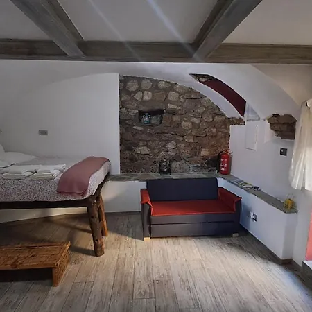 Casa Rosa Nel Borgo Di Linzanico Daire Abbadia Lariana