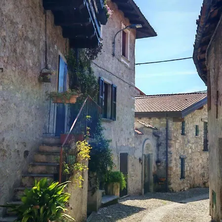 Daire Casa Rosa Nel Borgo Di Linzanico