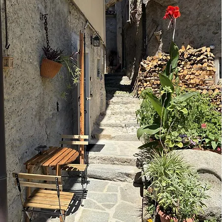 דירה Casa Rosa Nel Borgo Di Linzanico