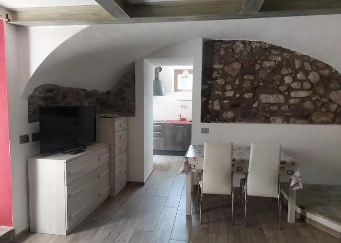 Apartmán Casa Rosa Nel Borgo Di Linzanico Abbadia Lariana