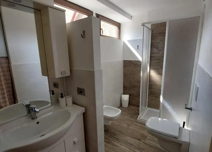 Casa Rosa Nel Borgo Di Linzanico Apartmán Abbadia Lariana